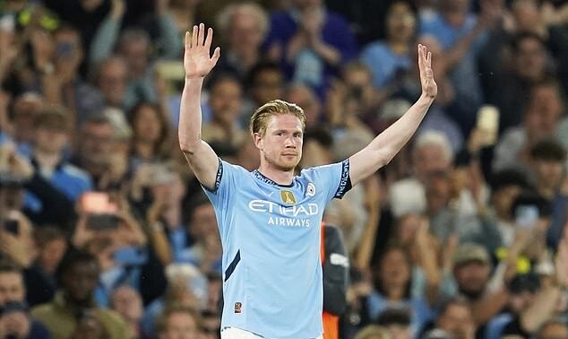 Kevin De Bruyne's Emotional Farewell: Manchester City Legend Bids Goodbye After 10 Iconic Years